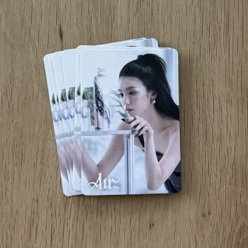   KPOP Yeji (ITZY) -  Air Apple Music POB Official Mágneses Fotókártya 