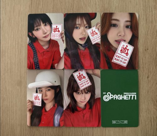 KPOP LE SSERAFIM – SPAGHETTI (1st Single) POB Official Fotókártya