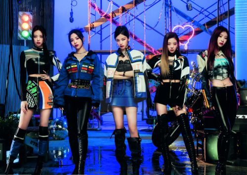 KPOP ITZY poszter A4 és A3 méretben