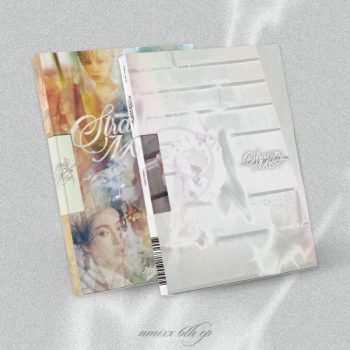   NMIXX - Strange Muse (6th Mini Album) (Strange Ver. / Muse Ver.) ELŐRENDELÉS
