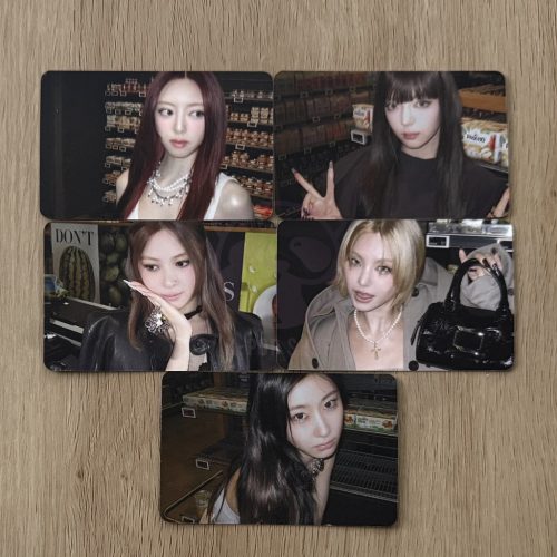 KPOP ITZY - TUNNEL VISION (11th Mini Album) Apple Music POB Official Fotókártya Matt