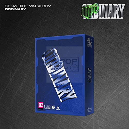 Stray Kids - Oddinary (CD + könyv) 