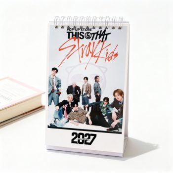STRAY KIDS – THIS & THAT 2027 asztali naptár